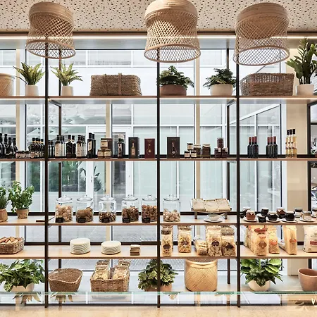 Falkensteiner & Otel